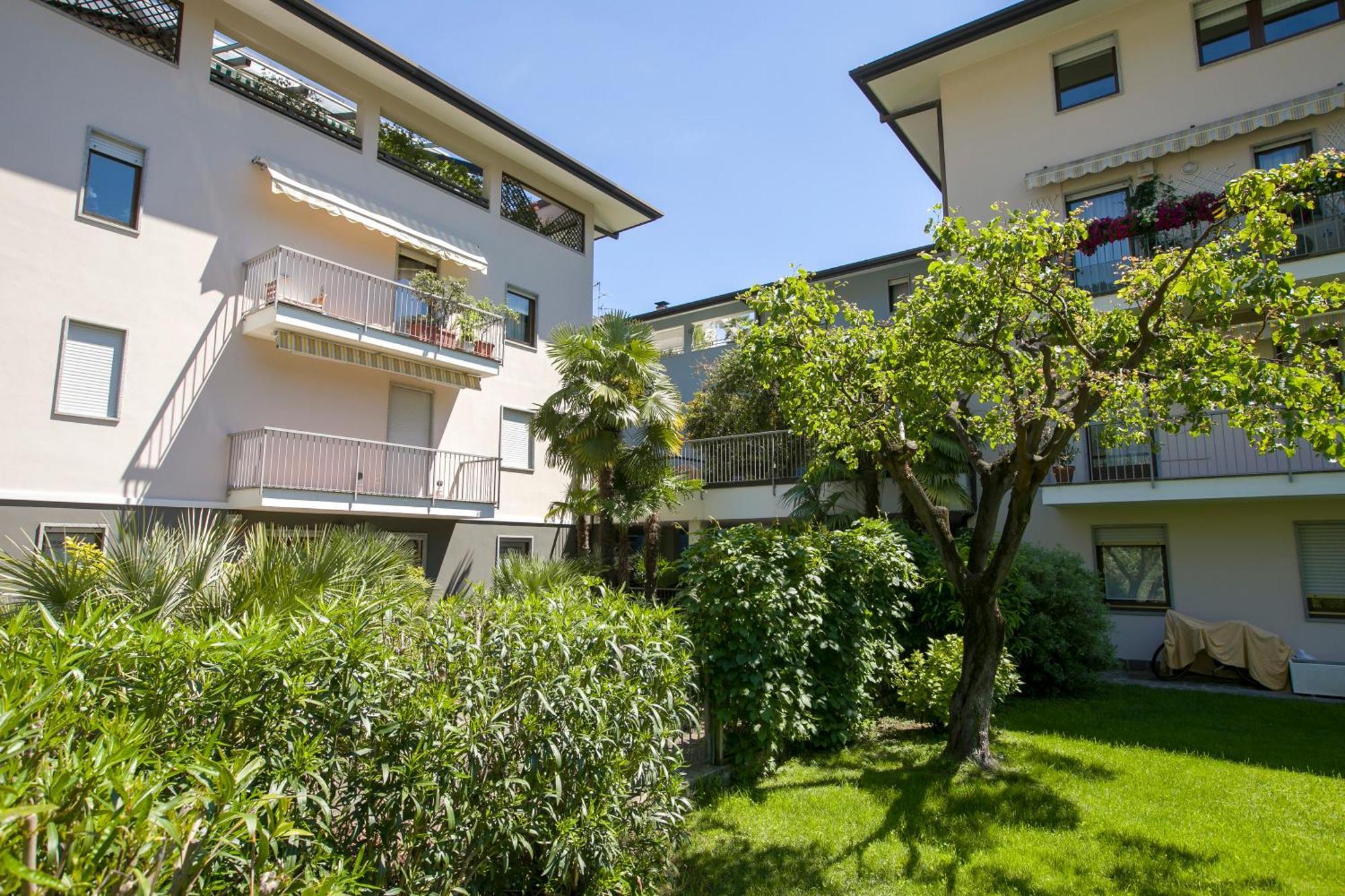 Apartment Elegance Isabella - Happy *
